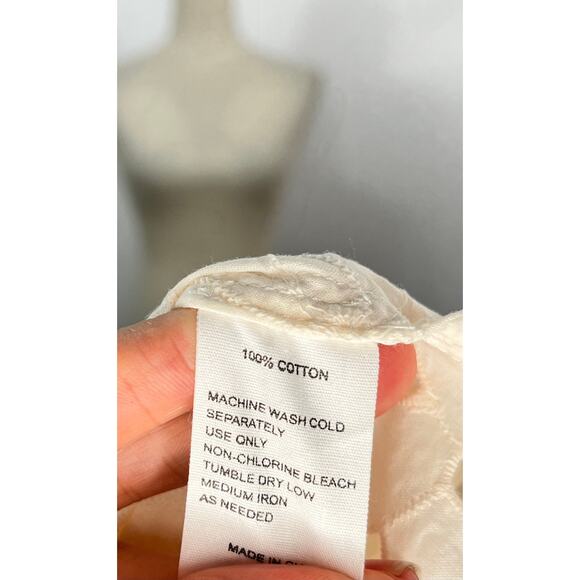 TROVATA Birds of Paradis Sz S Small Daisy Eyelet Clover Top Blouse NWT - Picture 5 of 9